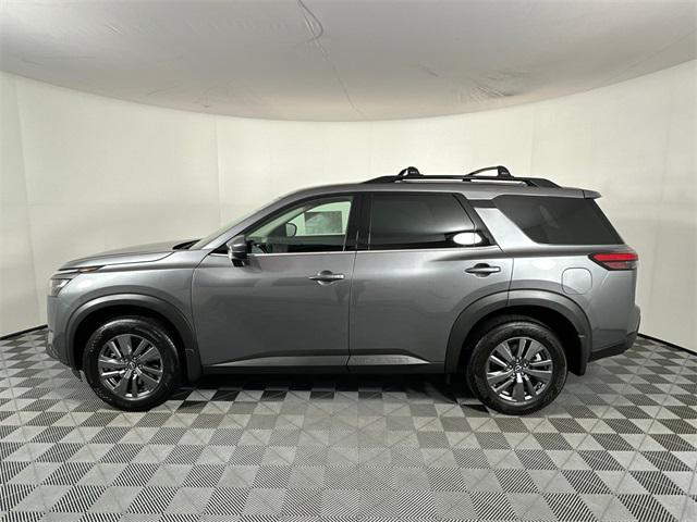 new 2025 Nissan Pathfinder car, priced at $38,770