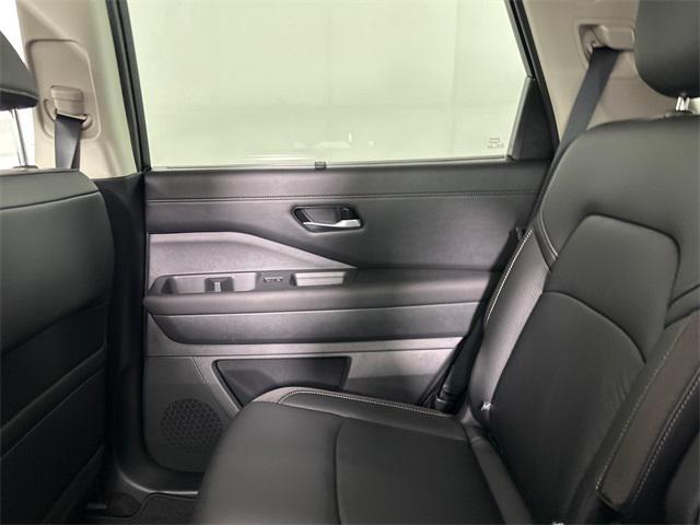 new 2025 Nissan Pathfinder car, priced at $42,541