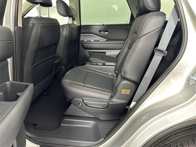 new 2025 Nissan Pathfinder car, priced at $42,541
