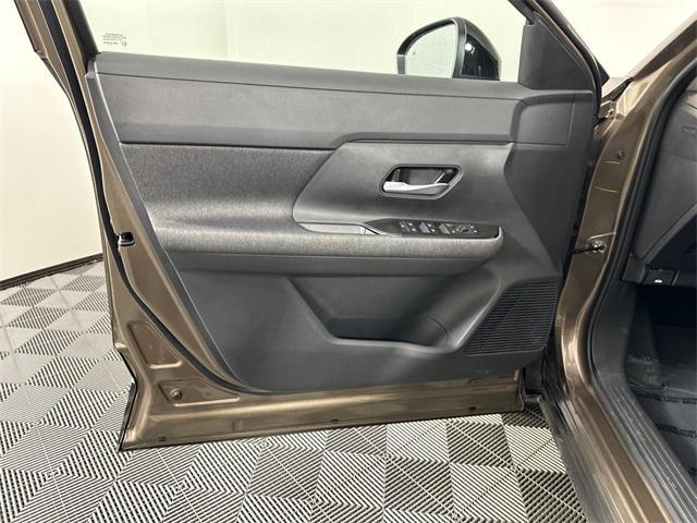 new 2026 Nissan Kicks car, priced at $28,390