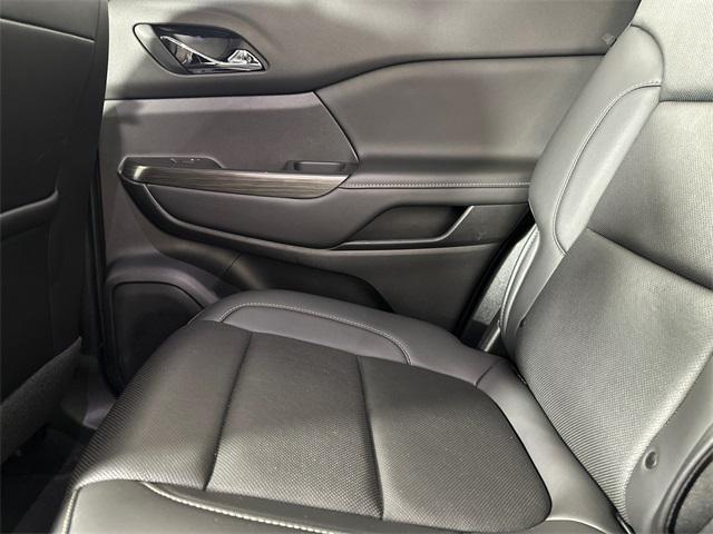 used 2023 GMC Acadia car, priced at $32,998