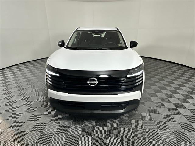 used 2025 Nissan Kicks car, priced at $21,998