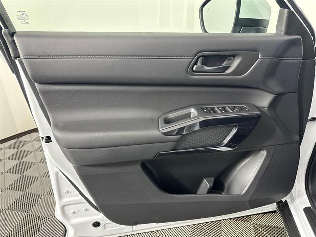 new 2025 Nissan Pathfinder car, priced at $37,545