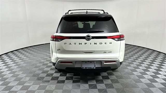 new 2024 Nissan Pathfinder car, priced at $44,382