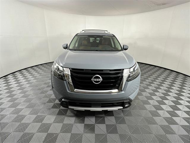 new 2025 Nissan Pathfinder car, priced at $52,696