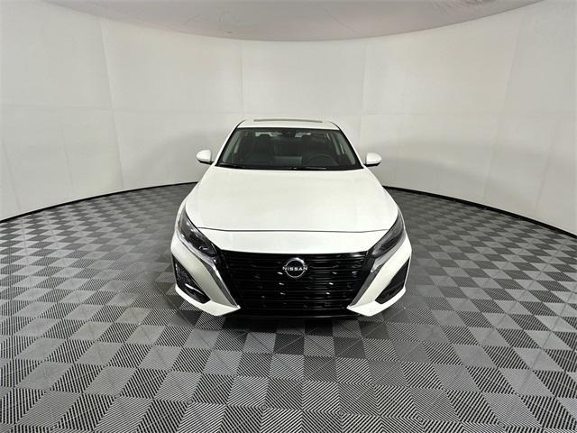 new 2025 Nissan Altima car, priced at $34,619