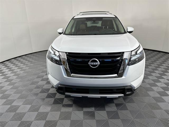 new 2025 Nissan Pathfinder car, priced at $52,470