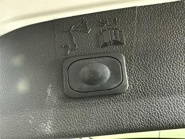 used 2013 Ford Escape car, priced at $5,998