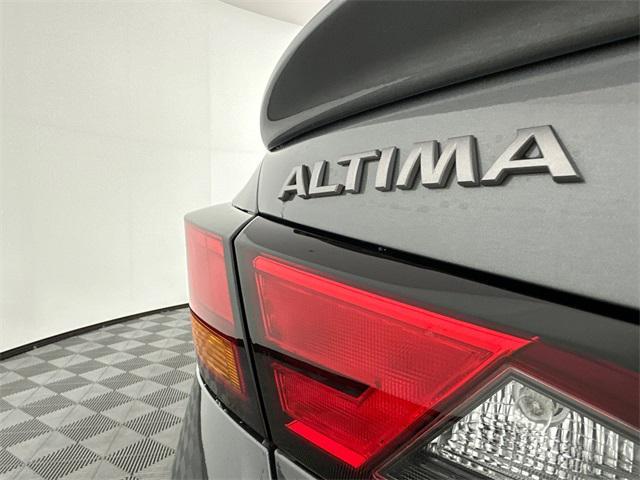 new 2025 Nissan Altima car, priced at $30,501