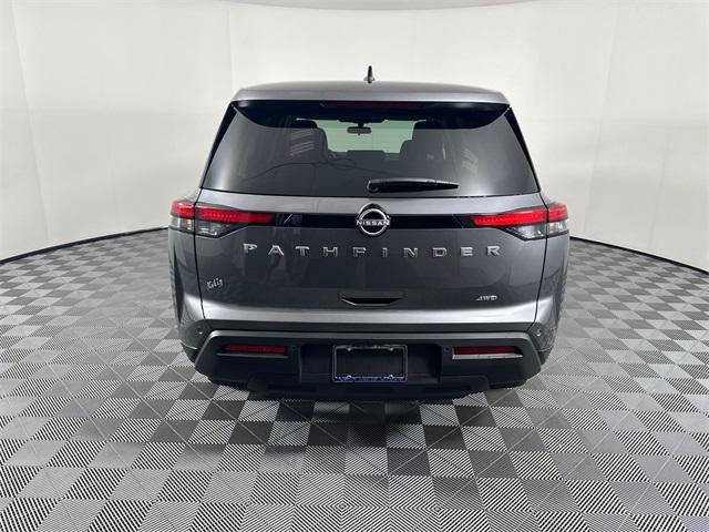 new 2024 Nissan Pathfinder car, priced at $37,432