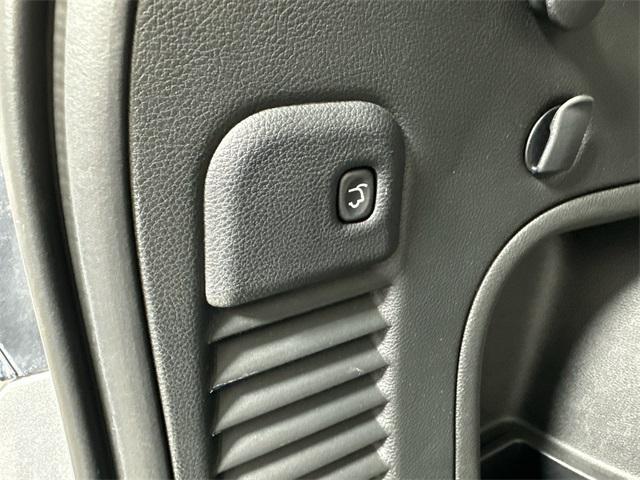 used 2021 Jeep Grand Cherokee car, priced at $22,498