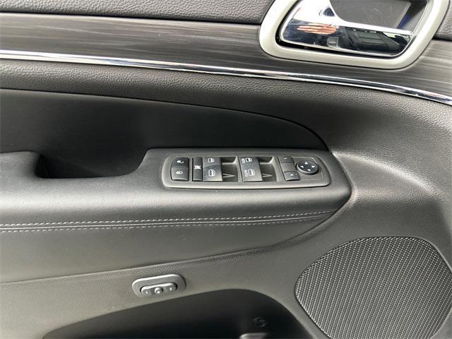 used 2021 Jeep Grand Cherokee car, priced at $22,498