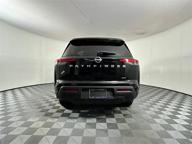 new 2025 Nissan Pathfinder car, priced at $35,667