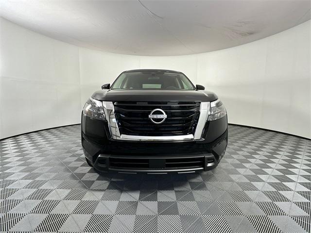 new 2025 Nissan Pathfinder car, priced at $35,667