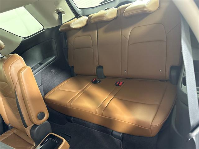 used 2022 Nissan Pathfinder car, priced at $32,998