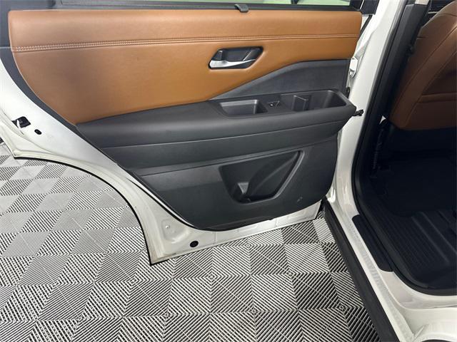 used 2022 Nissan Pathfinder car, priced at $32,998