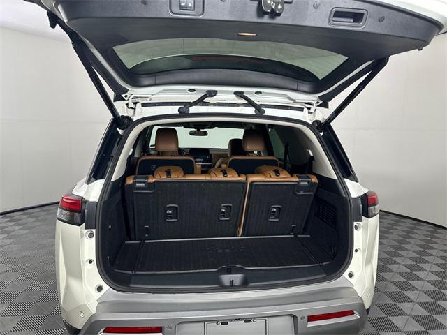 used 2022 Nissan Pathfinder car, priced at $32,998