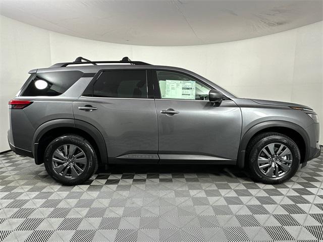 new 2025 Nissan Pathfinder car, priced at $38,776