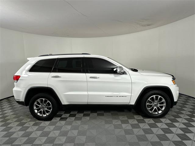 used 2015 Jeep Grand Cherokee car, priced at $12,998
