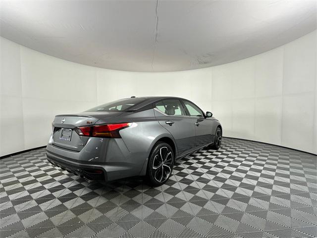 new 2025 Nissan Altima car, priced at $31,088