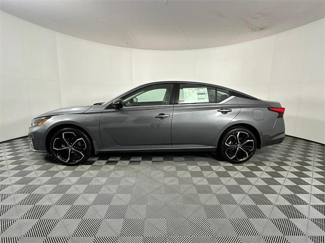 new 2025 Nissan Altima car, priced at $31,088