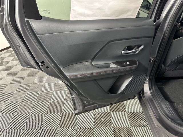 new 2025 Nissan Kicks car, priced at $31,040