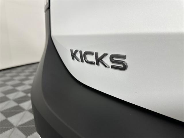 new 2025 Nissan Kicks car, priced at $29,411