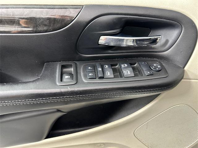 used 2013 Dodge Grand Caravan car, priced at $5,998