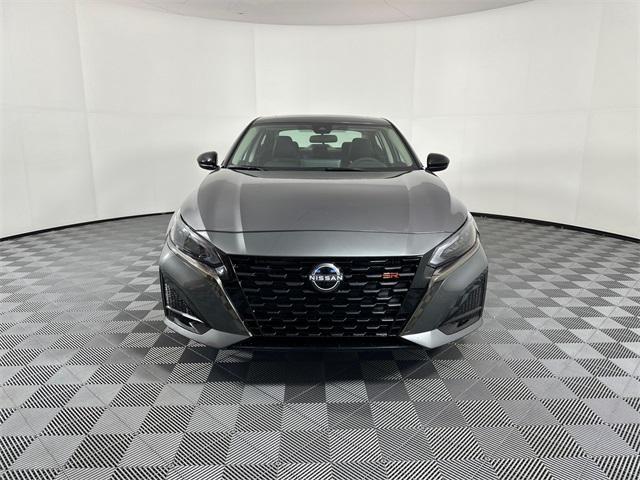 new 2025 Nissan Altima car, priced at $30,916