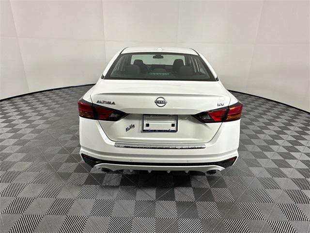 used 2023 Nissan Altima car, priced at $22,998