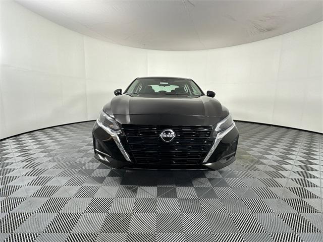 used 2023 Nissan Altima car, priced at $21,998