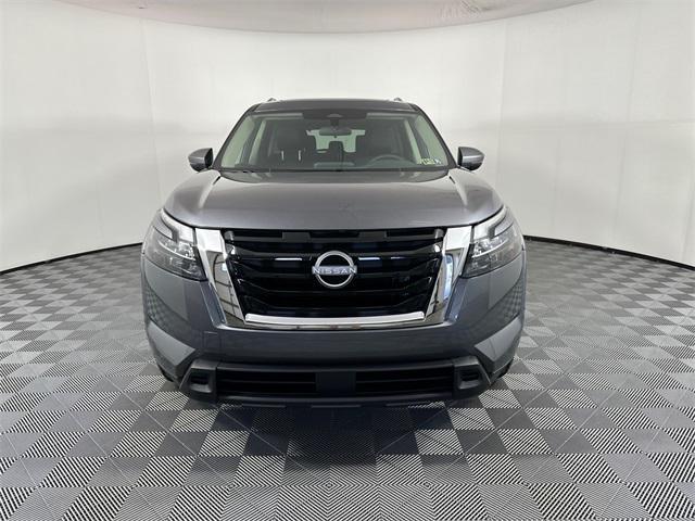 new 2025 Nissan Pathfinder car, priced at $38,810