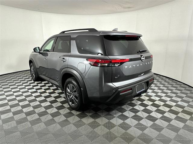 new 2025 Nissan Pathfinder car, priced at $38,810