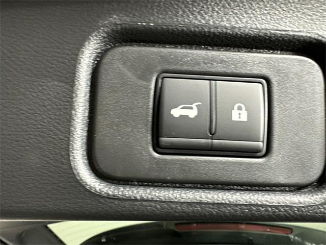 new 2025 Nissan Pathfinder car, priced at $38,810
