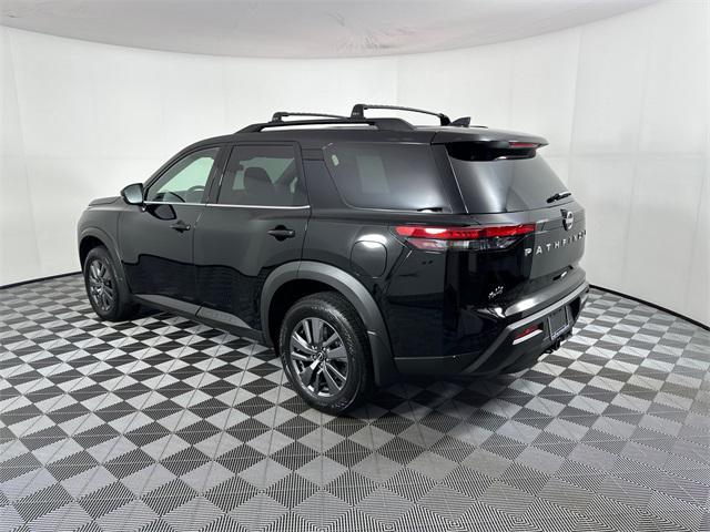 new 2025 Nissan Pathfinder car, priced at $38,776