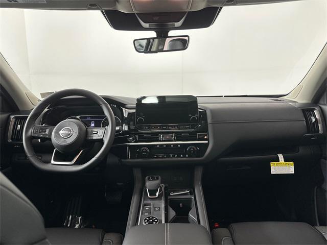 new 2025 Nissan Pathfinder car, priced at $42,173