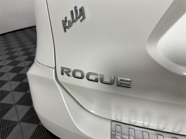 used 2017 Nissan Rogue car, priced at $10,998