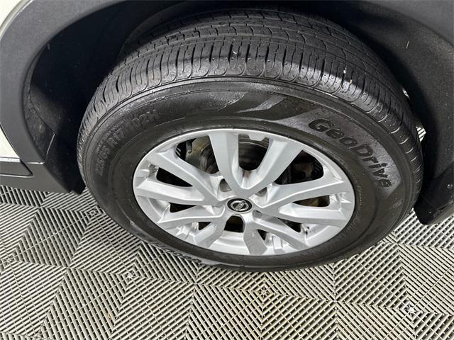 used 2017 Nissan Rogue car, priced at $10,998