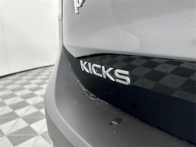 new 2025 Nissan Kicks car, priced at $26,579