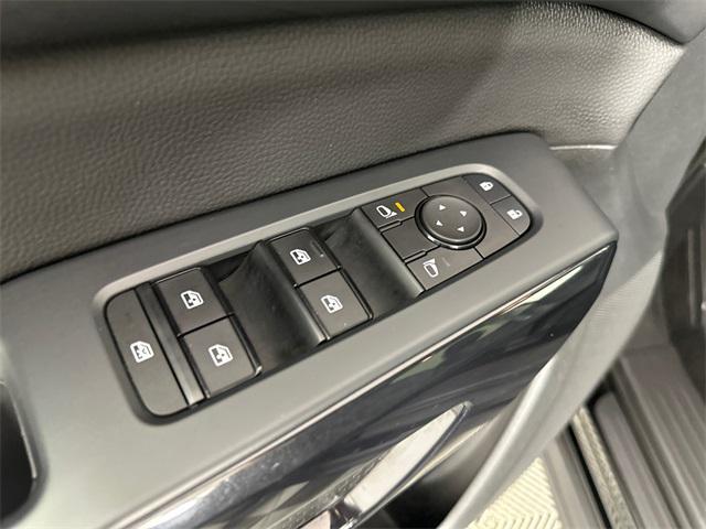 used 2023 Nissan Pathfinder car, priced at $26,998