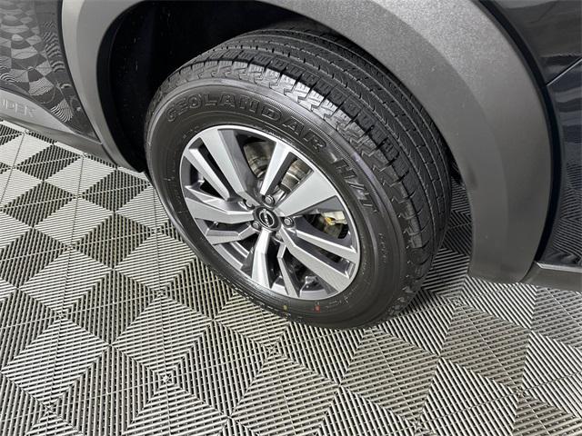 used 2023 Nissan Pathfinder car, priced at $26,998