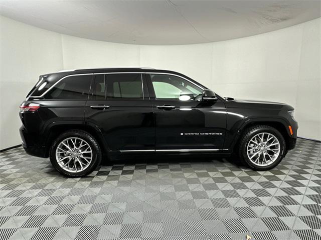 used 2022 Jeep Grand Cherokee car, priced at $36,998