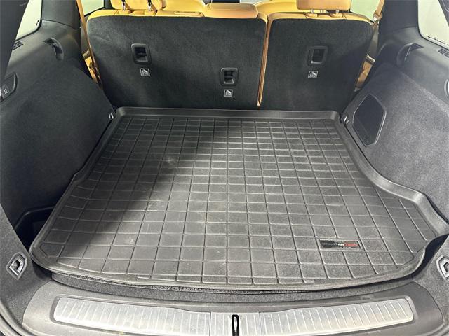 used 2022 Jeep Grand Cherokee car, priced at $36,998