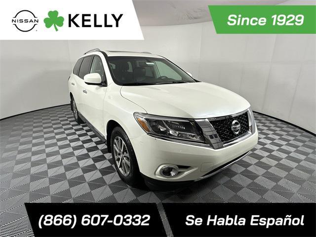 used 2016 Nissan Pathfinder car, priced at $10,998