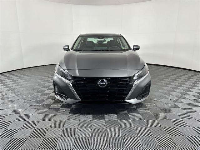 used 2023 Nissan Altima car, priced at $25,998