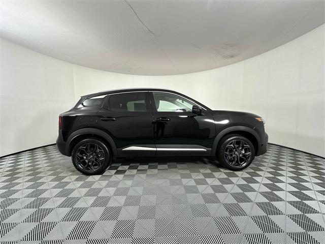 new 2025 Nissan Kicks car, priced at $31,501