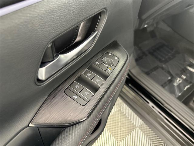 new 2025 Nissan Kicks car, priced at $31,501