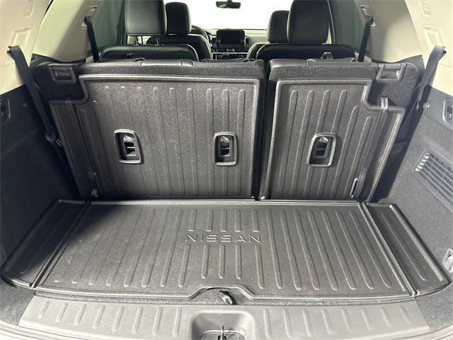 new 2025 Nissan Pathfinder car, priced at $46,925