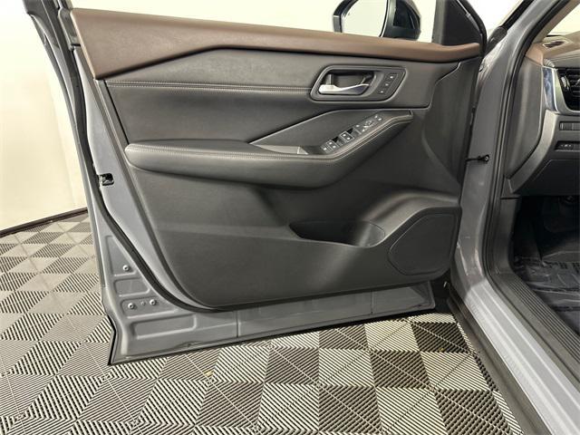 used 2023 Nissan Rogue car, priced at $24,498