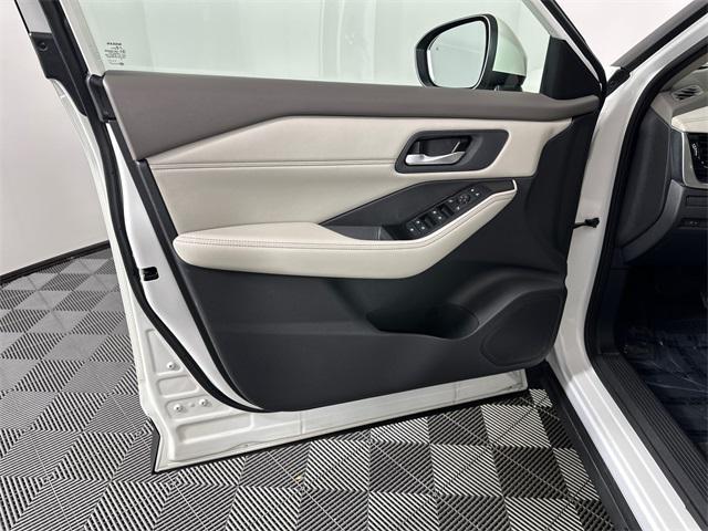 used 2023 Nissan Rogue car, priced at $23,498